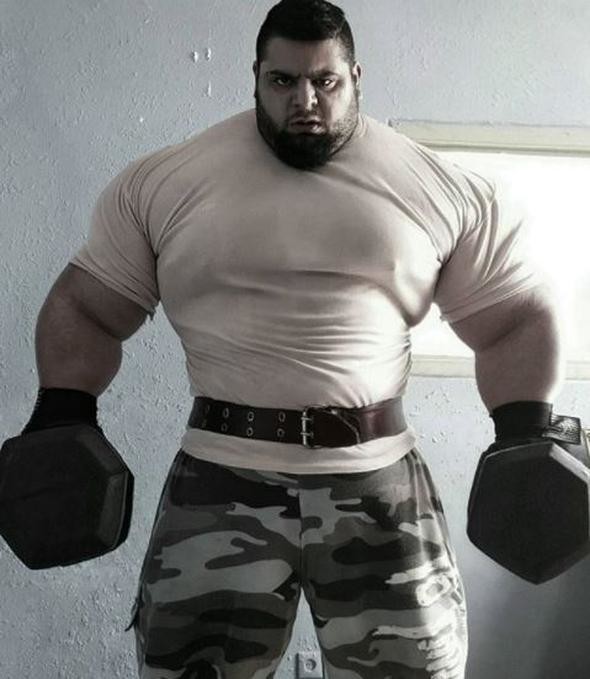 İranlı Hulk nasıl keşfedildiğini anlattı 20