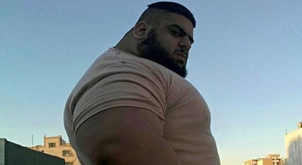 İranlı Hulk nasıl keşfedildiğini anlattı 9