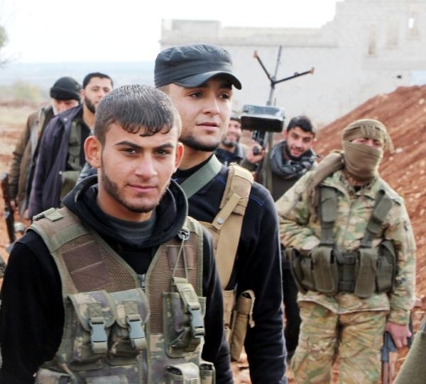 Afrin için eller tetikte bekliyorlar 18