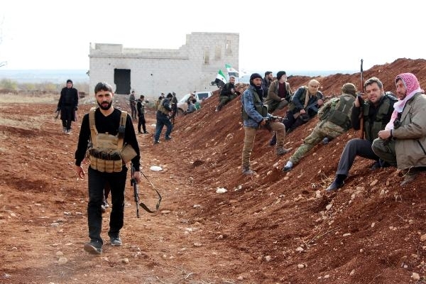 Afrin için eller tetikte bekliyorlar 16