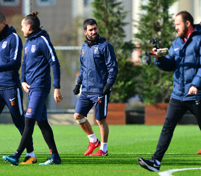 Arda sahaya indi! İdmanda dikkat çeken detay... 9