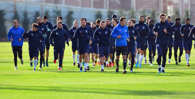 Arda sahaya indi! İdmanda dikkat çeken detay... 15