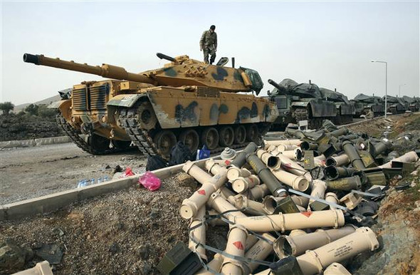 Yabancı ajanslar bu fotoğrafları geçti... 18