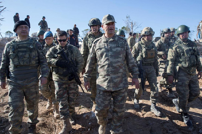 Komutanın Burseya Dağı ziyaretinde dikkat çeken kare 10