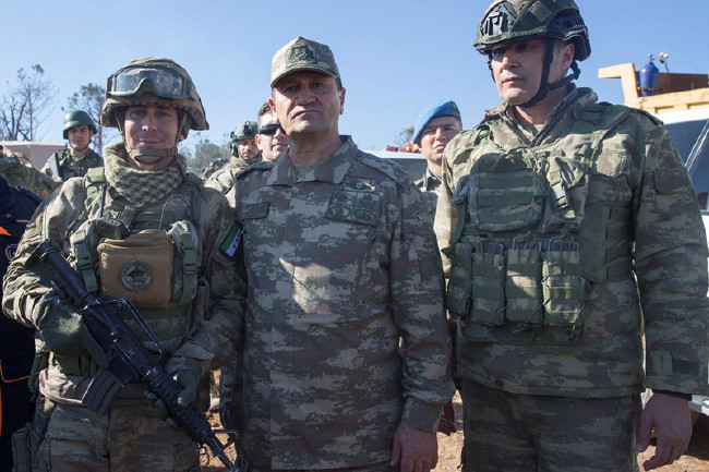 Komutanın Burseya Dağı ziyaretinde dikkat çeken kare 3