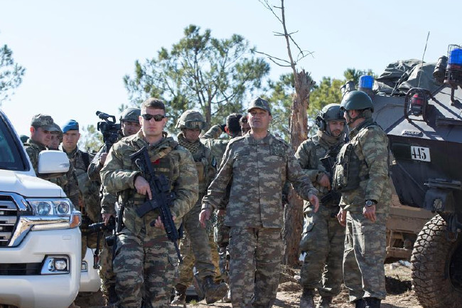 Komutanın Burseya Dağı ziyaretinde dikkat çeken kare 7