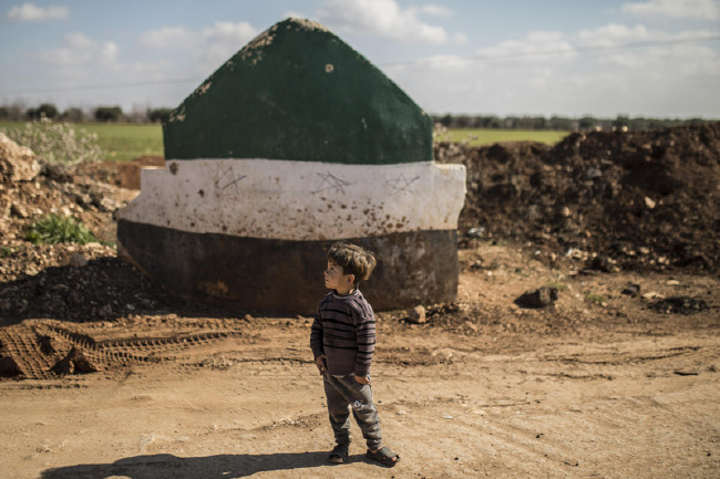 YPG'den kurtarılan köyden ilk görüntüler 19
