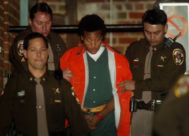 Cinayetlerine hayvanları katlederek başlamış 10 seri katil 8