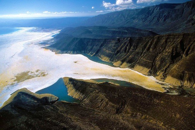 Türk vatandaşlarından vize istemeyen 113 ülke 74