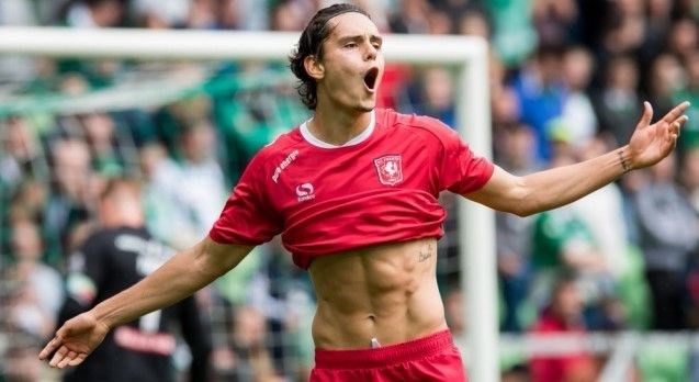 FİFA listesine damga vuran 20 Türk futbolcu 19