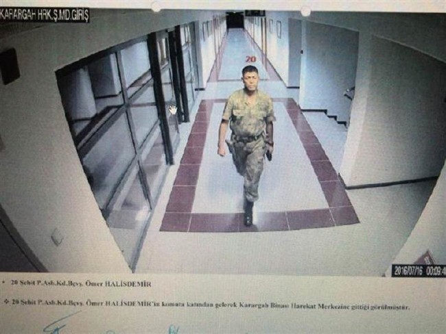 Kahraman Ömer Halisdemir'in son fotoğrafları 3