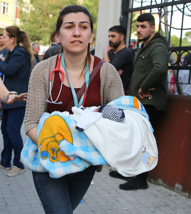 Korkutan yangından kareler 4