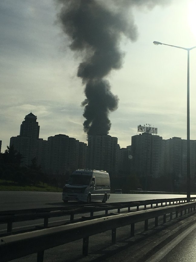 Korkutan yangından kareler 48