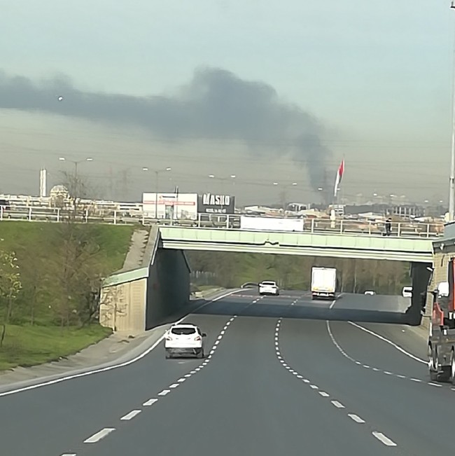 Korkutan yangından kareler 55