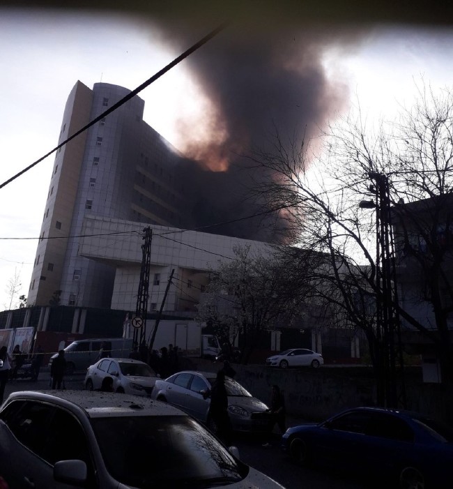 Korkutan yangından kareler 69