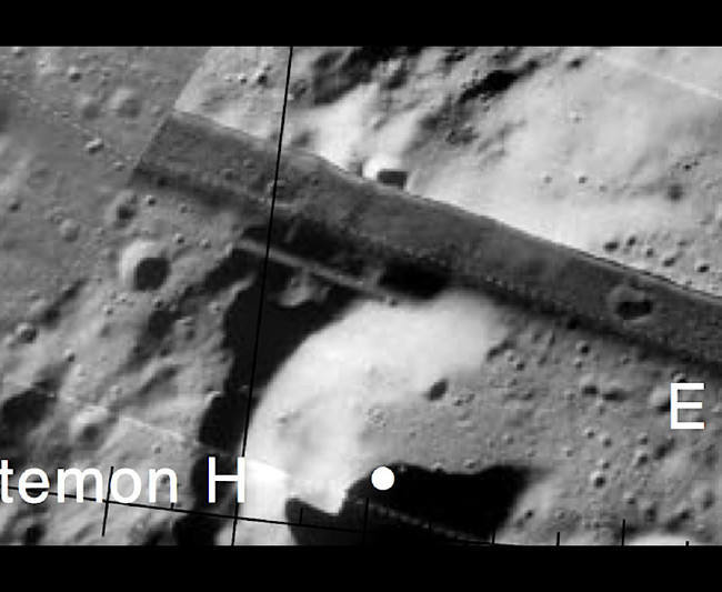 Mars ve Ay'da ilginç görüntüler 35