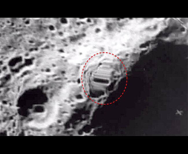 Mars ve Ay'da ilginç görüntüler 33