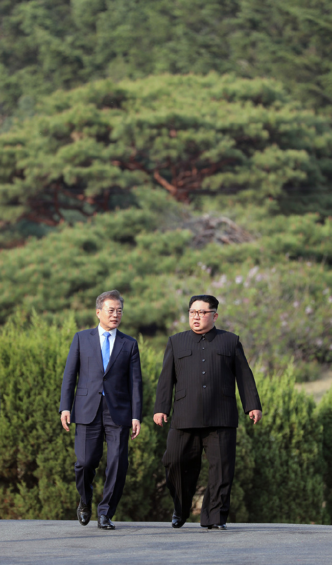 Tarihi zirvede ilk kez basının önüne geçti 2