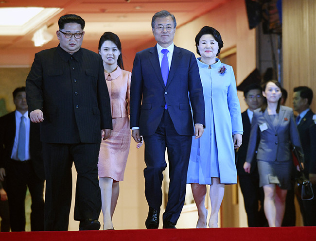 Tarihi zirvede ilk kez basının önüne geçti 20