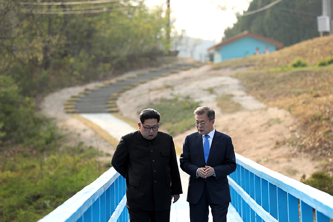 Tarihi zirvede ilk kez basının önüne geçti 4