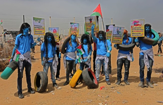 Gazze'de Avatar'lı protesto 15