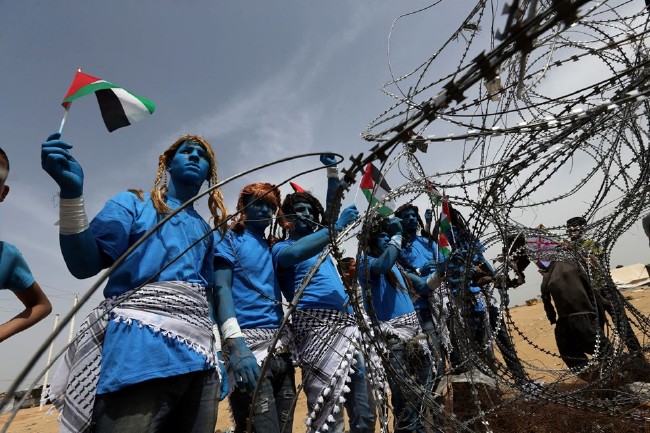 Gazze'de Avatar'lı protesto 25