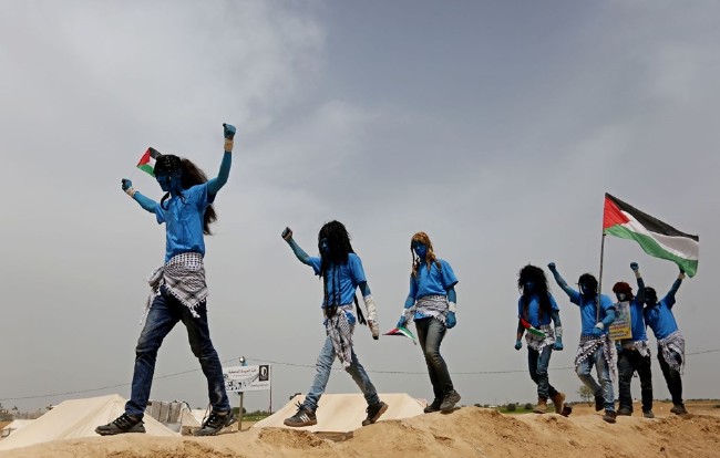 Gazze'de Avatar'lı protesto 4
