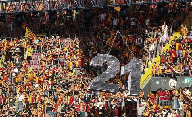 Şampiyon Galatasaray! Kutlamalardan renkli görüntüler 11