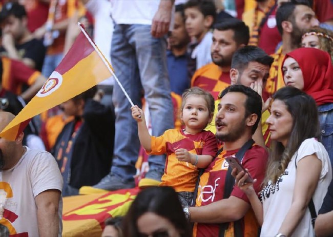 Şampiyon Galatasaray! Kutlamalardan renkli görüntüler 13