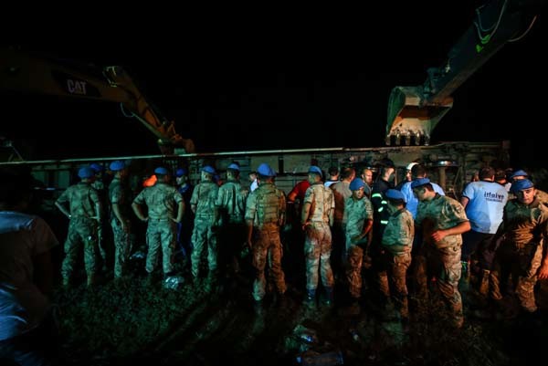 En zor teşhis... Yürekleri yakan anlar... 6