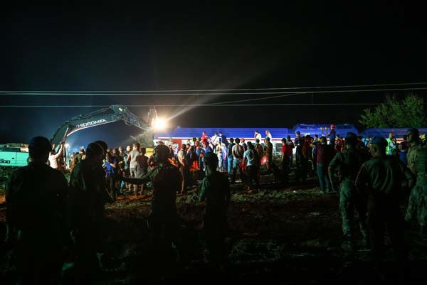 En zor teşhis... Yürekleri yakan anlar... 14