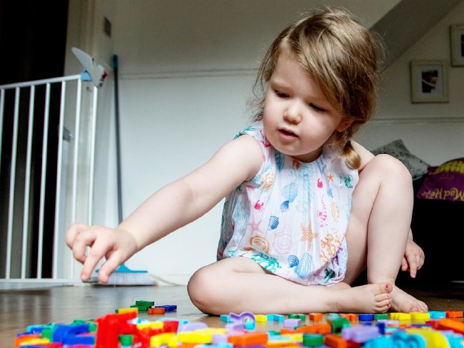 Einstein ve Stephen Hawking'i geride bıraktı 17