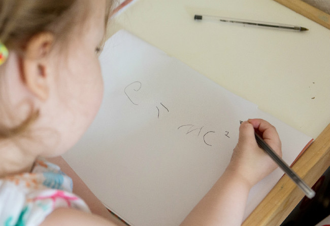 Einstein ve Stephen Hawking'i geride bıraktı 18