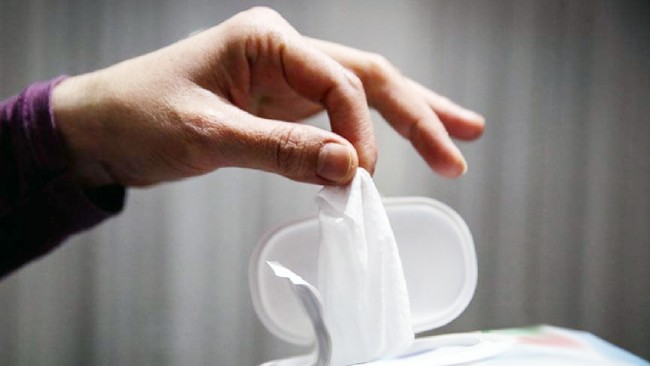 Kullanmak istemeyeceksiniz! Islak mendilin zararları... 11