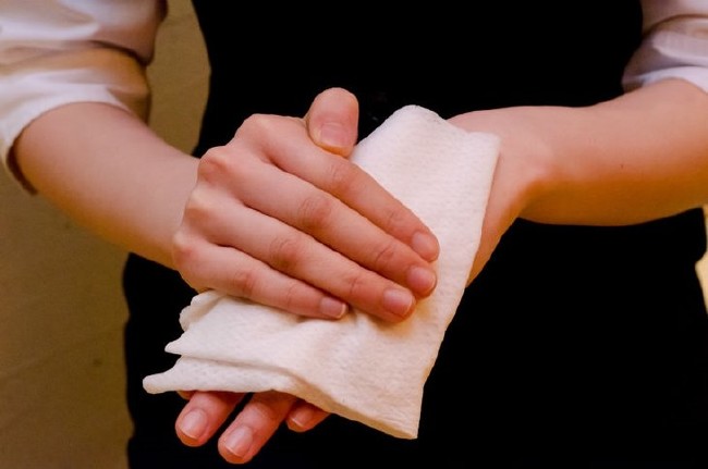 Kullanmak istemeyeceksiniz! Islak mendilin zararları... 12