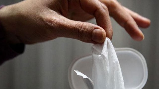 Kullanmak istemeyeceksiniz! Islak mendilin zararları... 13