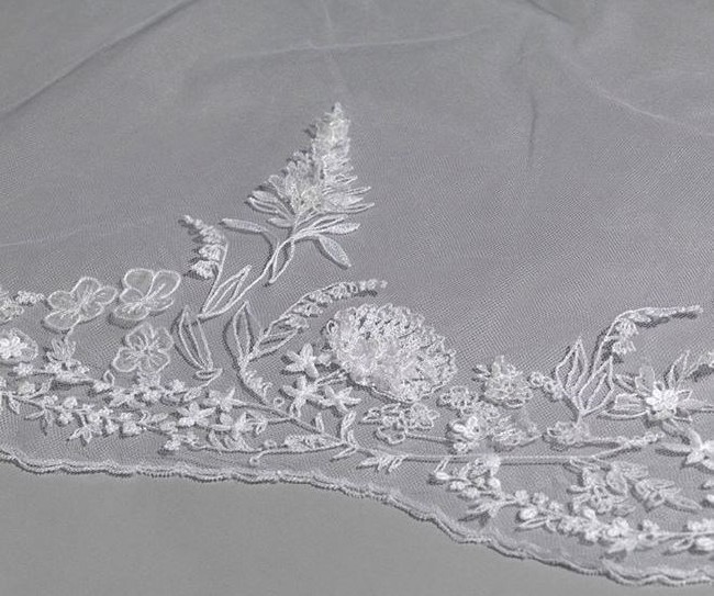 Meghan Markle'ın gelinliği görücüye çıkıyor 10