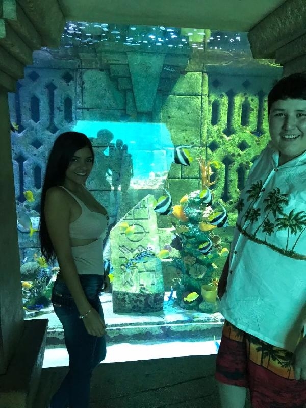 'Tosuncuk' Dubai'de gününü gün ediyor 3