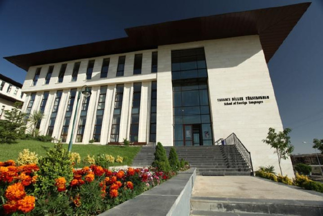 Vakıf üniversitelerinin ücretleri ne kadar? 5