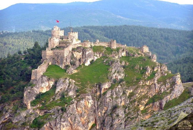 Türkiye’nin en görkemli kaleleri 8