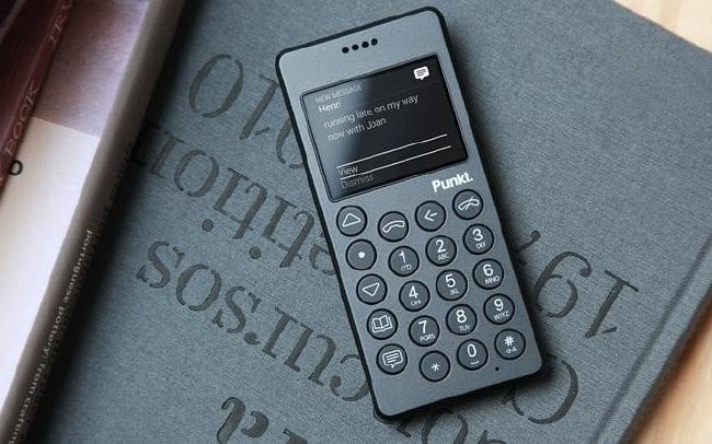 İşte dünyanın en pahalı 'akılsız' telefonu 21