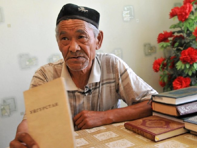 Nefes alan tutuklanıyor 14