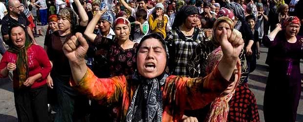 Nefes alan tutuklanıyor 8