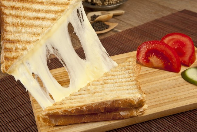 Kaşar peyniri ile tost peyniri arasındaki fark nedir? 4
