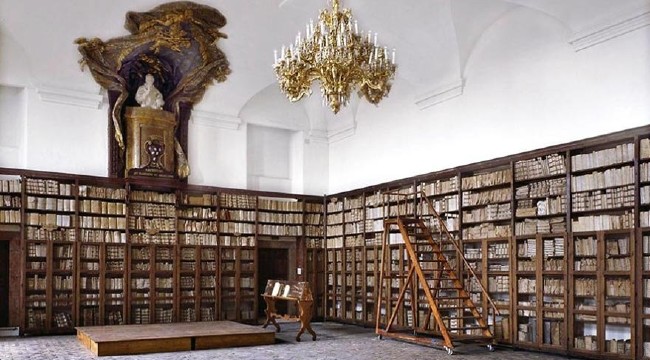 Dünyanın en güzel kütüphaneleri 2