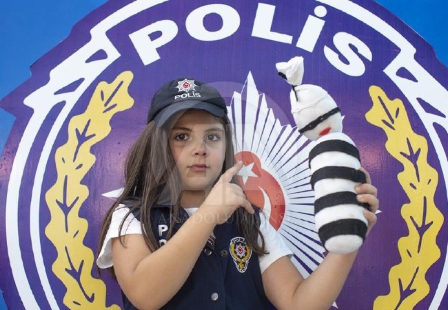 Kız çocuklarının hayallerindeki meslekler 8