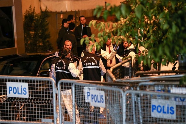 Türk polisi Suudi Konsolosluğu'nda 13