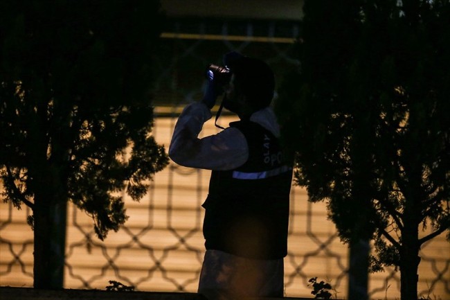 Türk polisi Suudi Konsolosluğu'nda 21