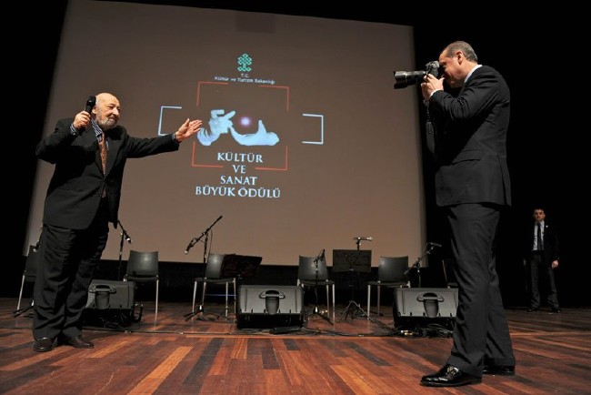 Dünya sanki objektifinin önünden geçti 64