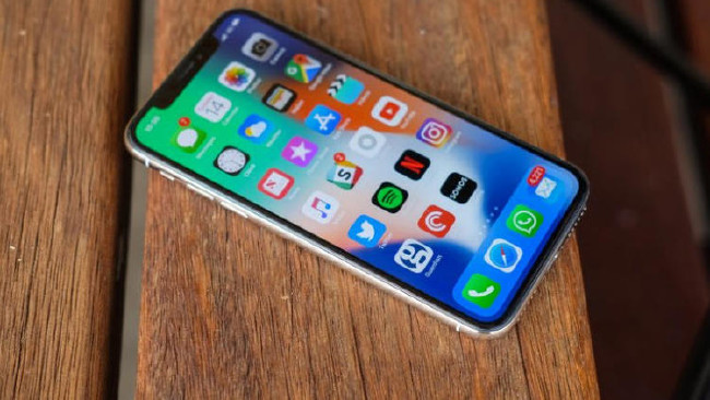 iPhone'ların isimlerindeki gizemli harflerin sırrı açıklandı 8